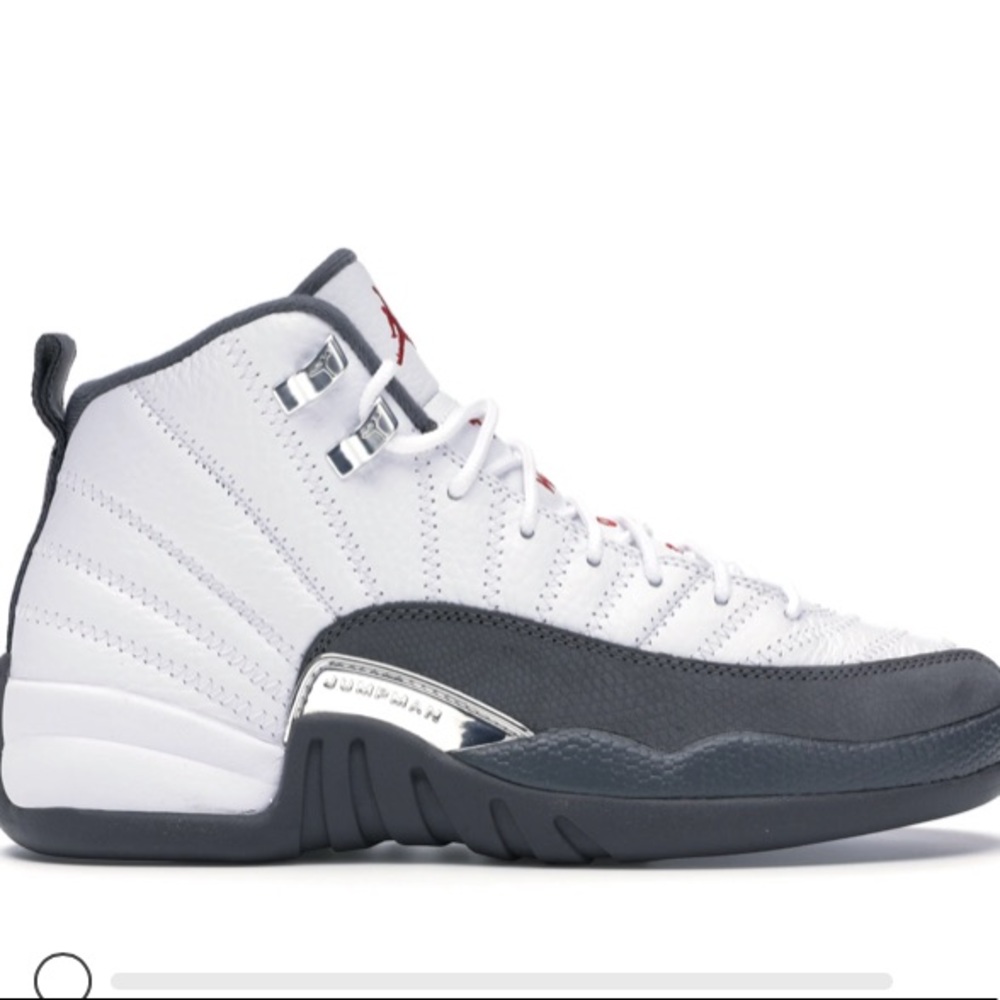 Jordan 12 Retro. Size 11